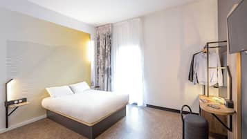 Habitación doble, acceso para personas con movilidad reducida | Escritorio, insonorización, cunas gratuitas y wifi