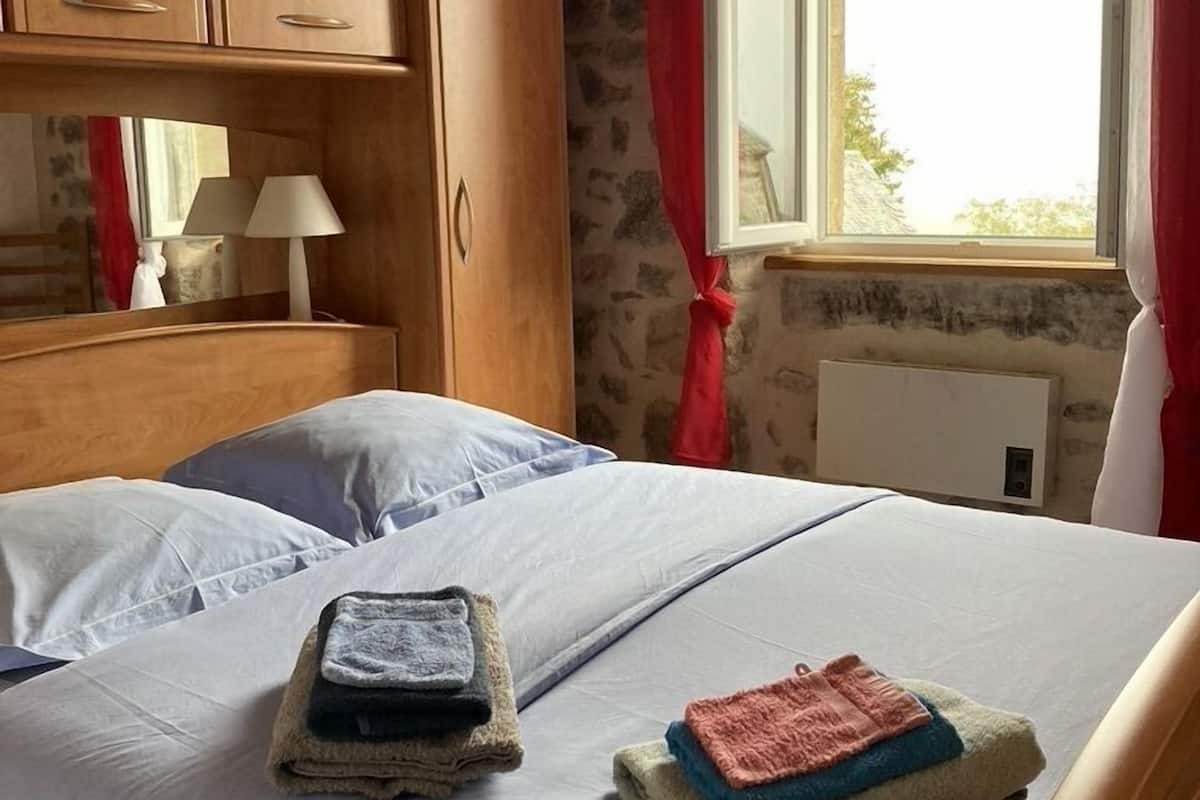 Camera Basic, vista montagna | Con stile personalizzato, con arredamento individuale, tende oscuranti