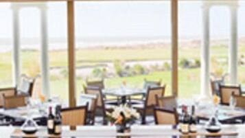 Villa, 1 Bedroom, Bathtub (3572 Seascape Premier Villa) | Private kitchen | Microwave