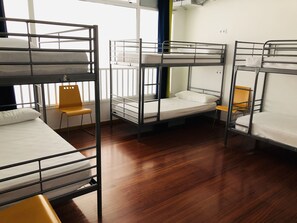Schallisolierte Zimmer, Bügeleisen/Bügelbrett, kostenloses WLAN