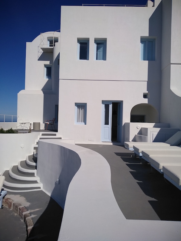 Family House, Multiple Beds, Sea View | Terrace/patio - Sol Mate Suites (Santorini)