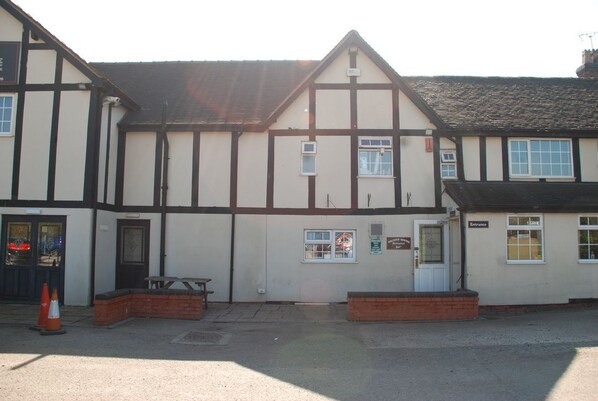 Front of property - The Bridgehouse (Stafford)