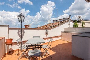 Apartment, 1 Bedroom | Terrace/patio