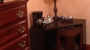 Chambre Double Standard, salle de bains commune, vue ville (Berkeley Suite)
