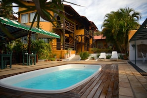 Piscina externa