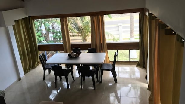 Comfort-Apartment, 2 Schlafzimmer | Essbereich im Zimmer