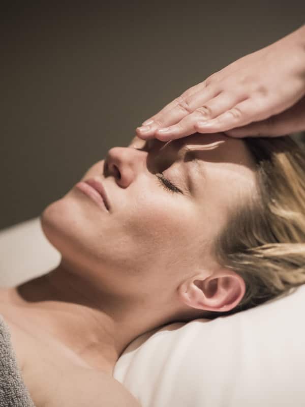 Sauna, hot tub, steam room, body treatments, body wraps, body scrubs