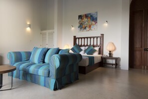 Superior Double Room, 1 King Bed | In-room safe, rollaway beds, free WiFi - Amaloh Boutique Resort (Matara)