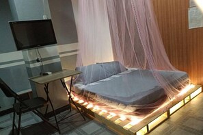 Kamar Ekonomi | Wi-Fi gratis dan seprai linen