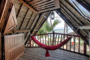 Terrace/patio - Analatsara Eco Lodge (Nosy Nato)