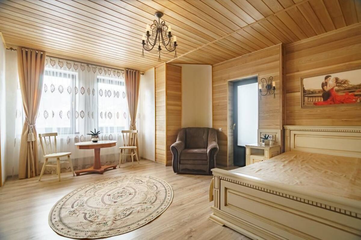 Deluxe Double Room | Desk, blackout curtains, soundproofing, free WiFi