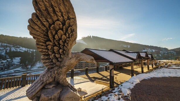 Property grounds - Mardan Palace SPA Resort (Bukovel)