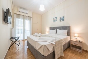 2 bedrooms, Egyptian cotton sheets, premium bedding - Elegant Home in Quiet Street  by Cloudkeys (Athens)