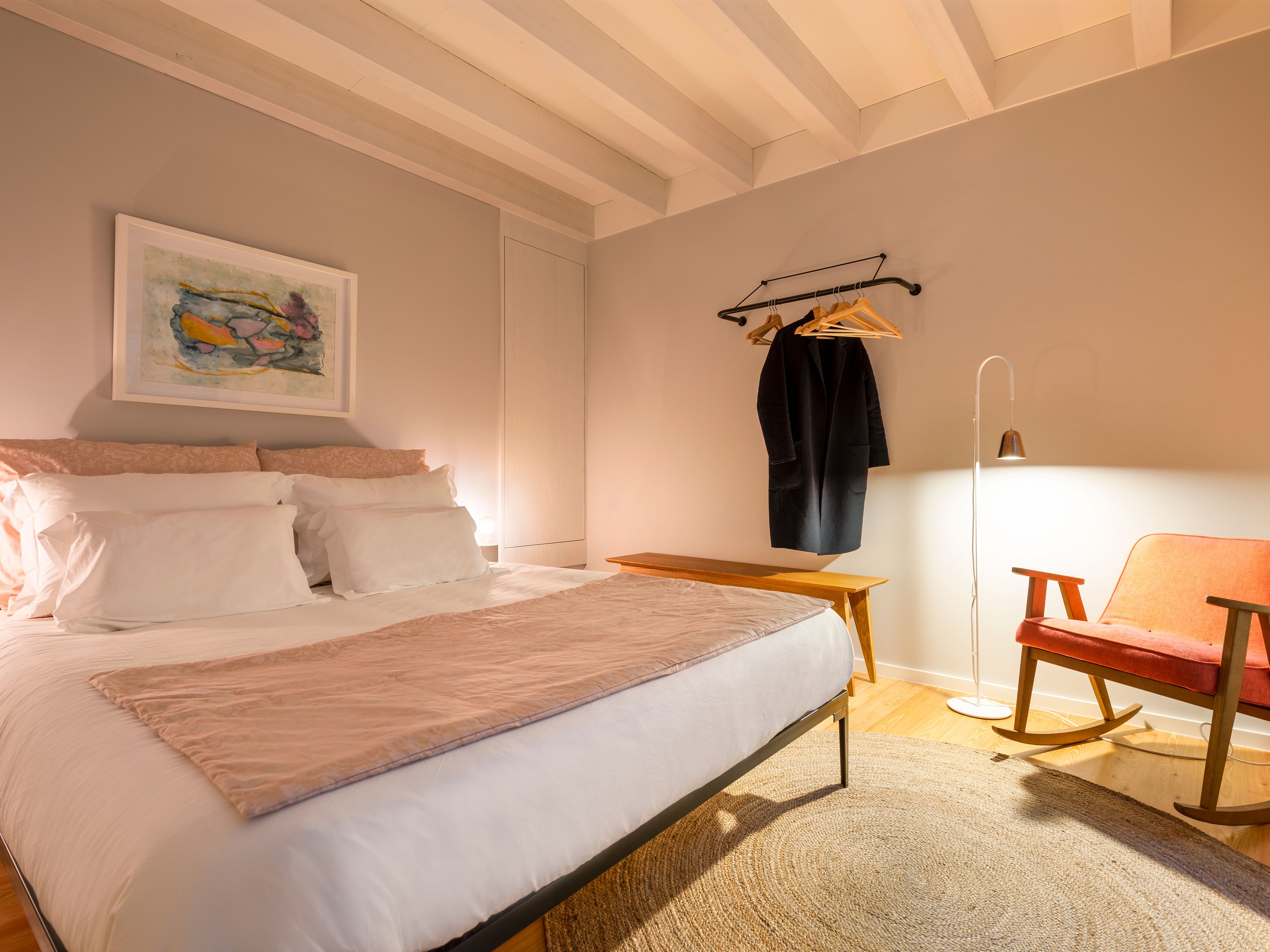 deluxe apartment | premium bedding, minibar, individually decorated, individually furnished