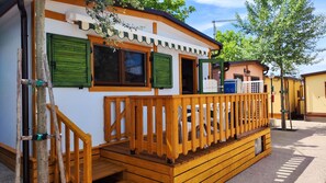 Bungalow, 1 Bedroom | Terrace/patio - Parco Vacanze Lo Scoglio (Lavagna)