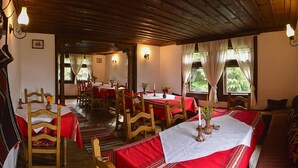 Restaurant - Strannopriemnicata Hotel (Gabrovo)