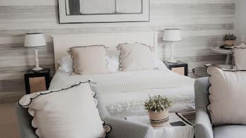 Family Room (Non Pet Friendly) | Iron/ironing board (on request), WiFi (free)