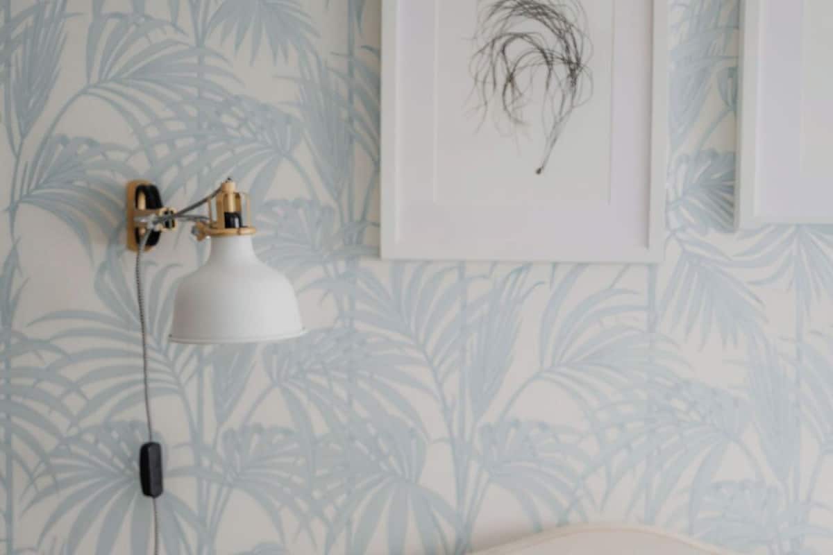Double or Twin Room (Non Pet Friendly) | Iron/ironing board (on request), WiFi (free)