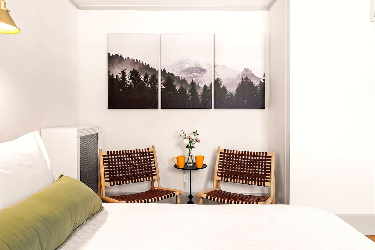 Basin Suite | Premium bedding, memory foam beds, individually decorated
