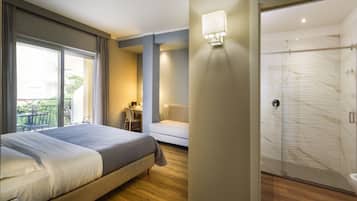 Minibar, coffres-forts dans les chambres, bureau, chambres insonorisées