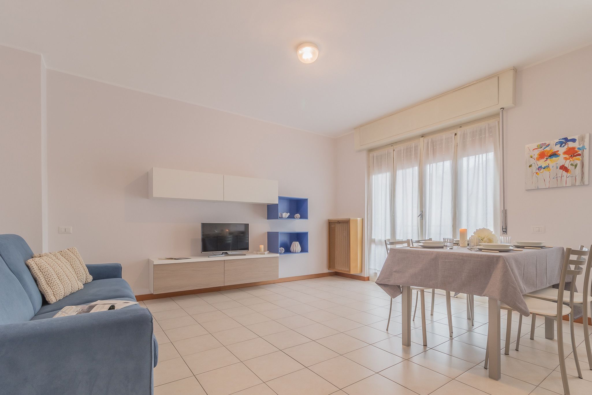 Apartamento, 1 quarto | Área de estar | TV