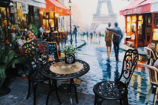 Paris | Living area | Fireplace