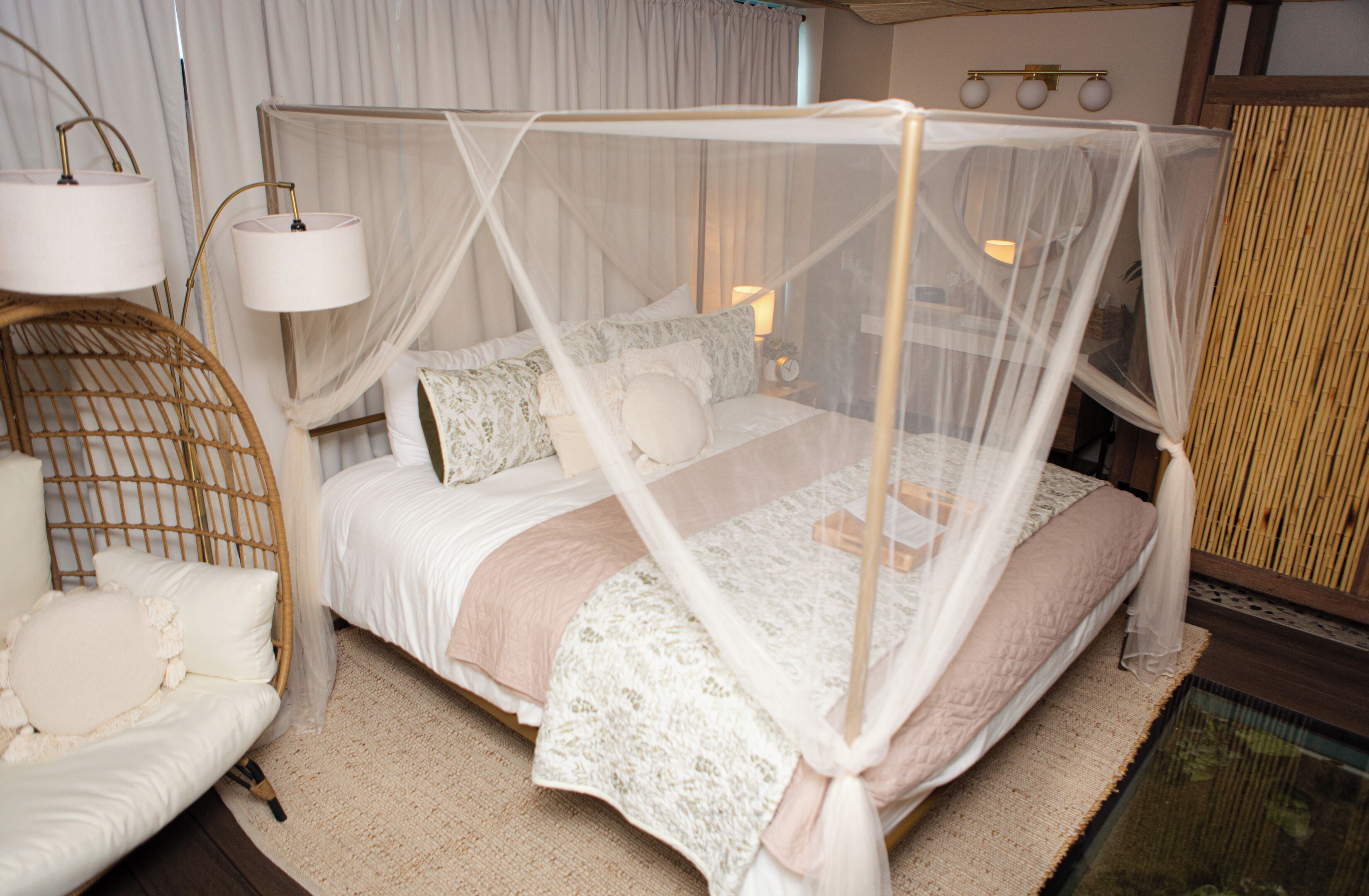 Tahiti | Individually decorated, soundproofing, free WiFi, bed sheets