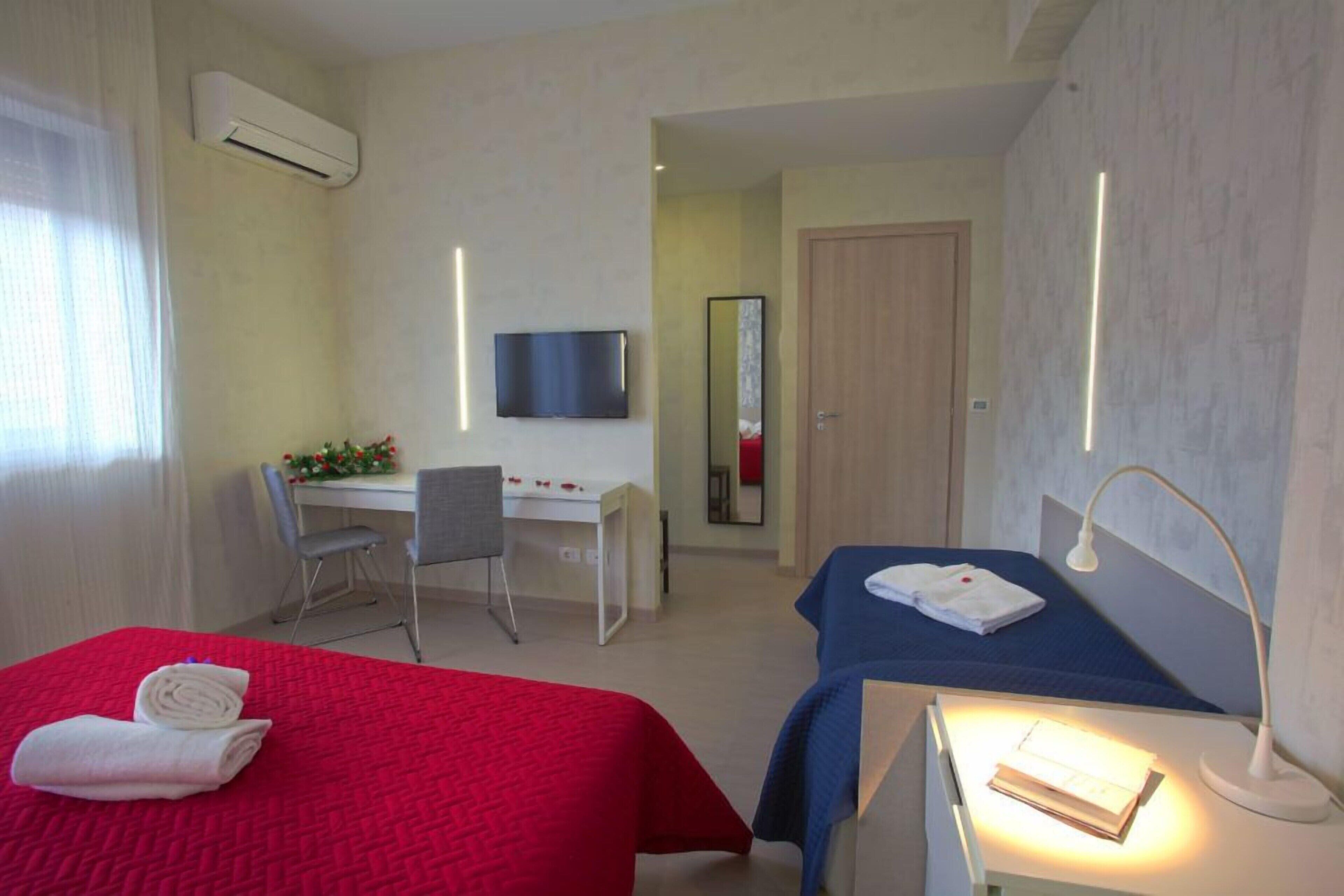 Minibar, in-room safe, desk, soundproofing