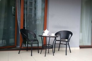 Comfort-Apartment, 1 King-Bett und Schlafsofa | Aussenbereich