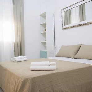 Double Room | Bed sheets - Cozzo Spadaro B&B (Pachino)