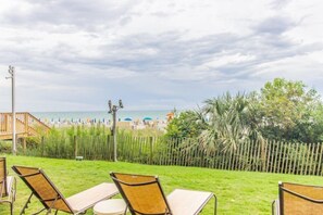 Property grounds - Carolinian 731 (Myrtle Beach)