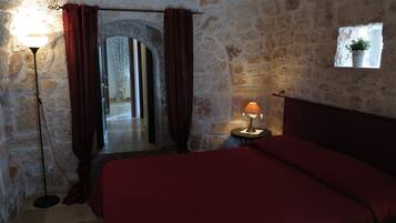Suite (Trullo) | Verdunkelungsvorhänge, Bügeleisen/Bügelbrett, Zustellbetten