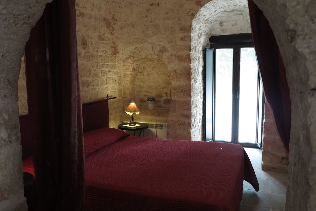 Suite (Trullo) | Tende oscuranti, ferro/asse da stiro, letti aggiuntivi (a pagamento)
