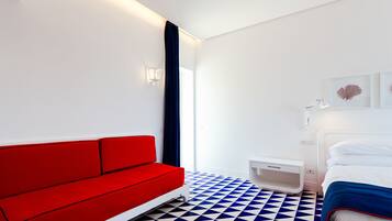 Junior Suite | 1 bedroom, premium bedding, memory foam beds, in-room safe