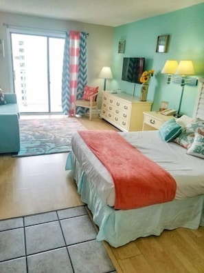 Estúdio, 1 cama de casal e sofá-cama, vista para o oceano | 1 quarto, Wi-Fi de cortesia, roupa de cama