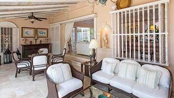 Nội thất lối vào