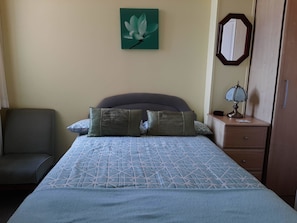 Chambre Simple | Wi-Fi gratuit, draps fournis