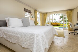 Villa Deluxe 3 Bedroom, Rental Car Included | 3 bedrooms, in-room safe, free WiFi, bed sheets