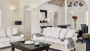 Deluxe-Villa, 4 Schlafzimmer, Nichtraucher | Wohnbereich