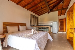 Studio | Individually decorated, desk, iron/ironing board, free WiFi - Trancoso Residence (Porto Seguro)