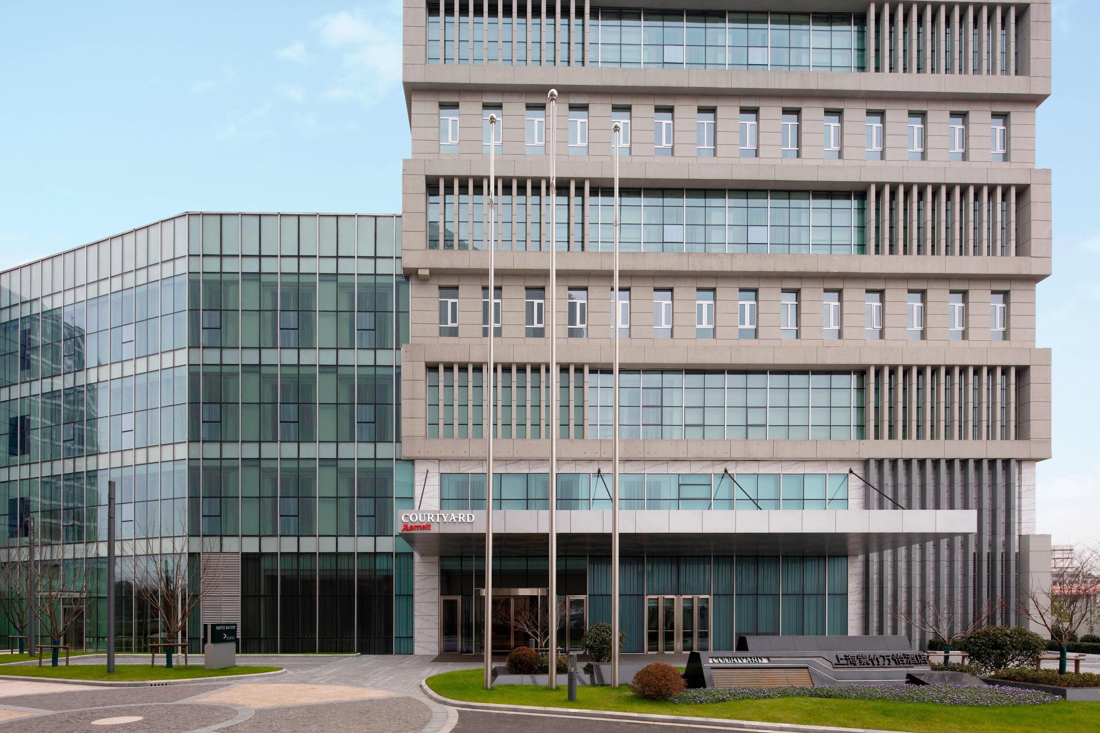 Photo - Courtyard by Marriott Shanghai Minhang