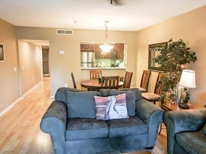 40-inch flat-screen TV with satellite channels, TV - Laurel Court 215 (Myrtle Beach)