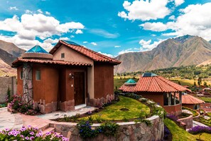 Panoramic Bungalow, Multiple Beds, Mountain View | Bed sheets