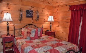 House | 3 bedrooms, desk, free WiFi, bed sheets - Papa Bears Den (Cherry Log)