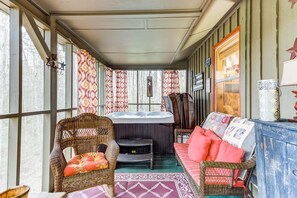 House | Living room
