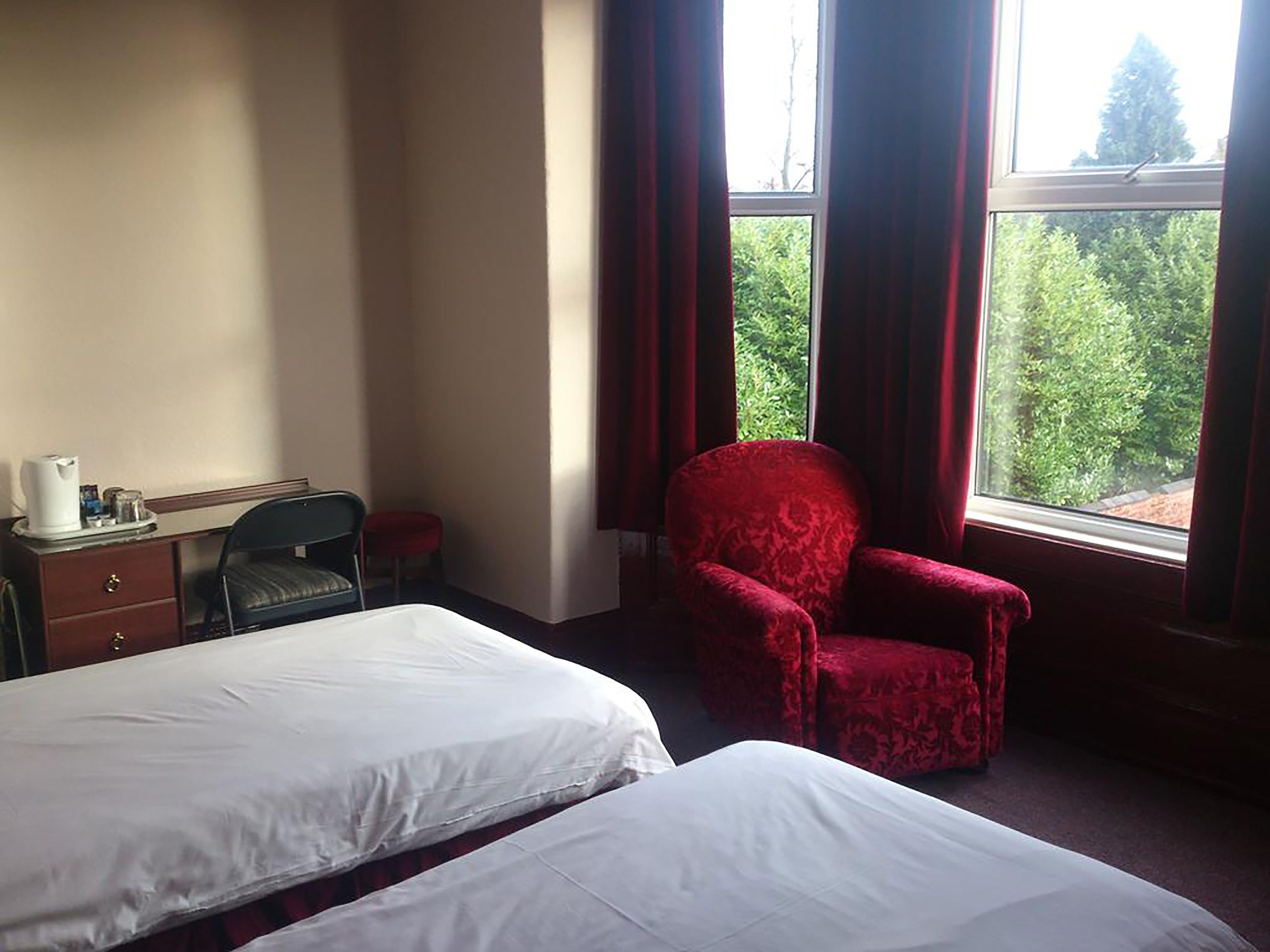 Blackout curtains, free WiFi, bed sheets