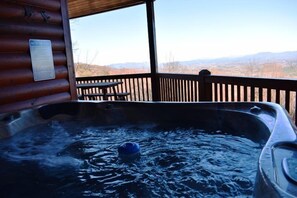 Bathtub spa outdoor