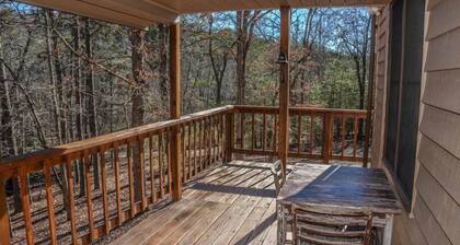 Kingdom Cabin 1