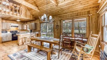 House | Private kitchen | Fridge, microwave, stovetop, dishwasher