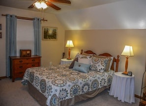 House | 3 bedrooms, desk, laptop workspace, free WiFi